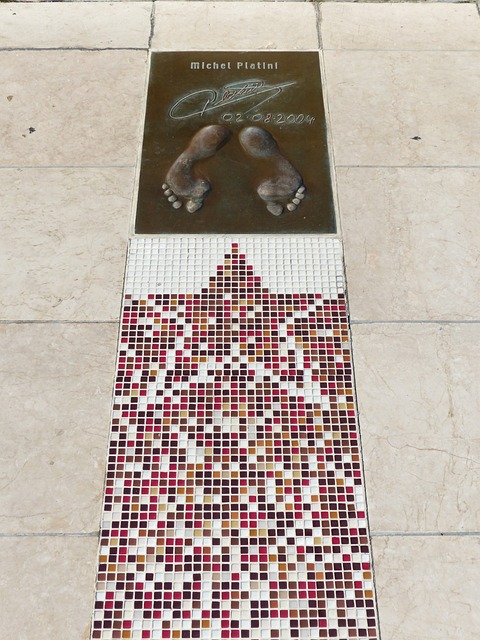 从快船2连胜看，哈登莱昂纳德满分引领，鲍威尔还需努力！.